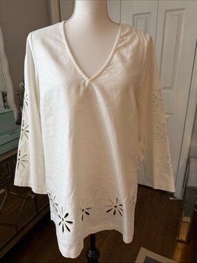 Karen Kane 55% Linen-45% Cotton Fabulous Cream V-Neck Eyelet Tunic Top Small ❤️